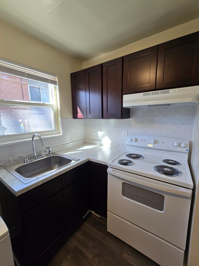 Photo - 1708 Carlisle Ave