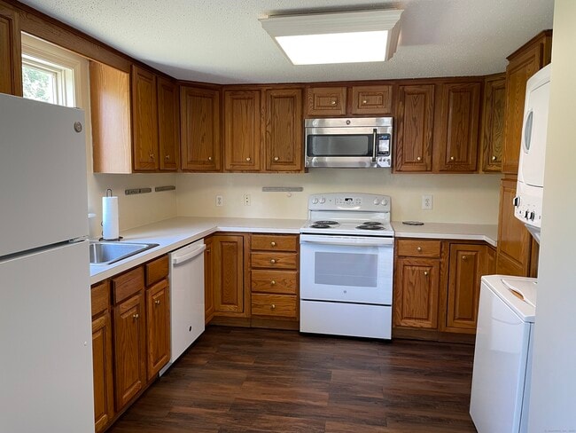 Photo - 161 Hoadley Rd