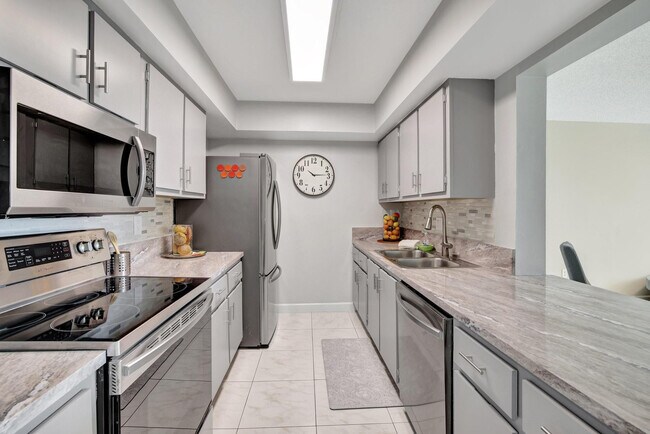 1101 River Reach Dr Unit 415