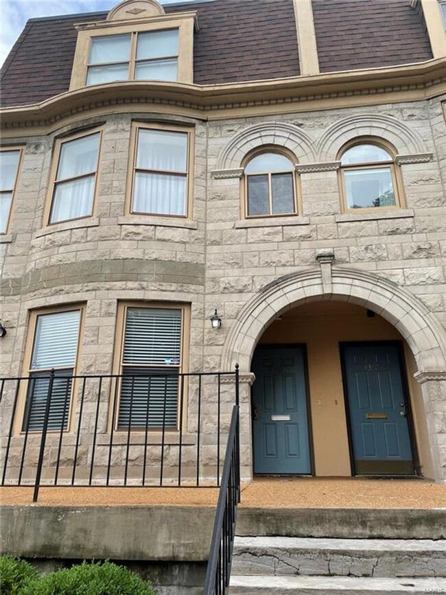 Building Photo - 4308 Maryland Ave Unit 2B