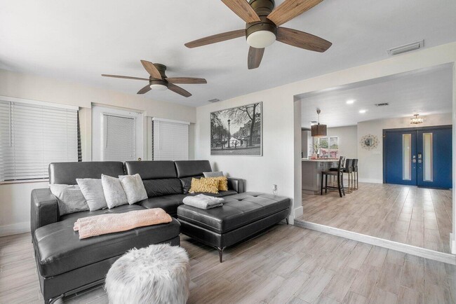 Photo - 6390 Kimberly Blvd Unit 6390