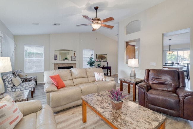 Building Photo - 1116 S Ironwood Ct Unit ID1247721P Rental
