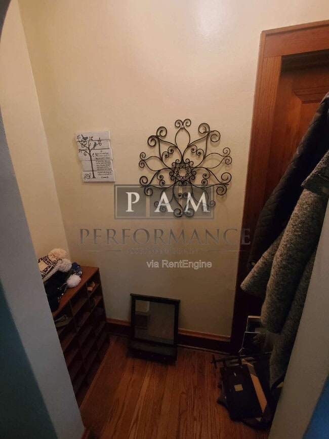 Photo - 540 N 65th St