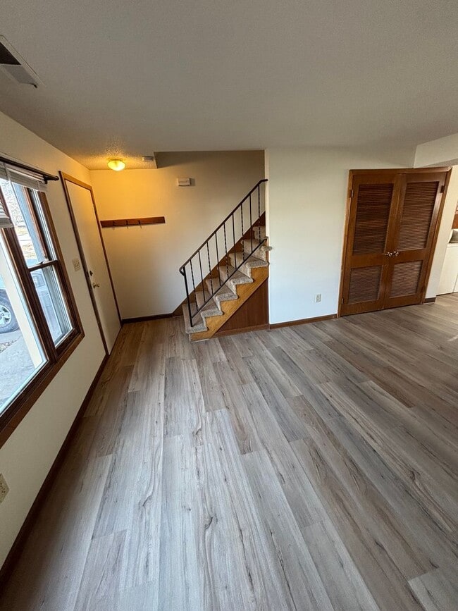 Photo - 1305-1305 Tracy Ln Unidad 1305 Tracy