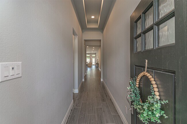 546 Cedar Harbor Ct