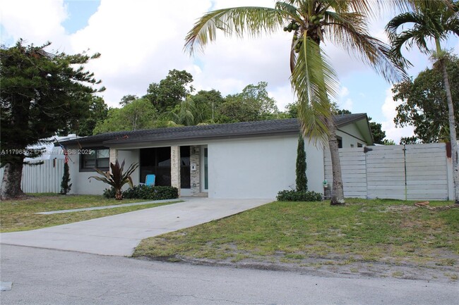 Photo - 2050 N 57th Terrace House