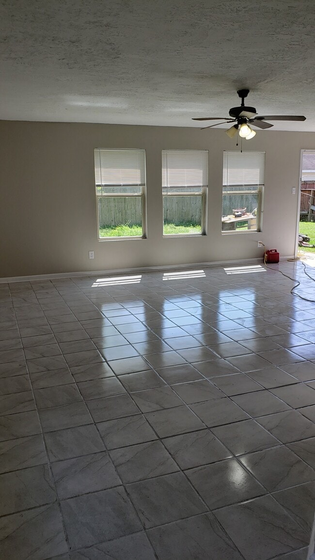 Photo - 12226 Greencanyon Dr