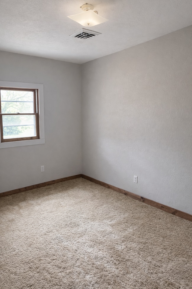 Photo - Renovated 2BR House | Storage Shop Included | All Animals Welcome | El Dorado Springs MO