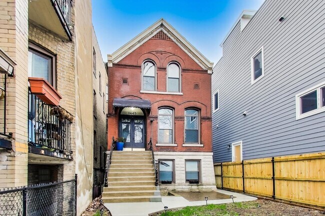 Photo - 1445 N California Ave Apartment Unit 1
