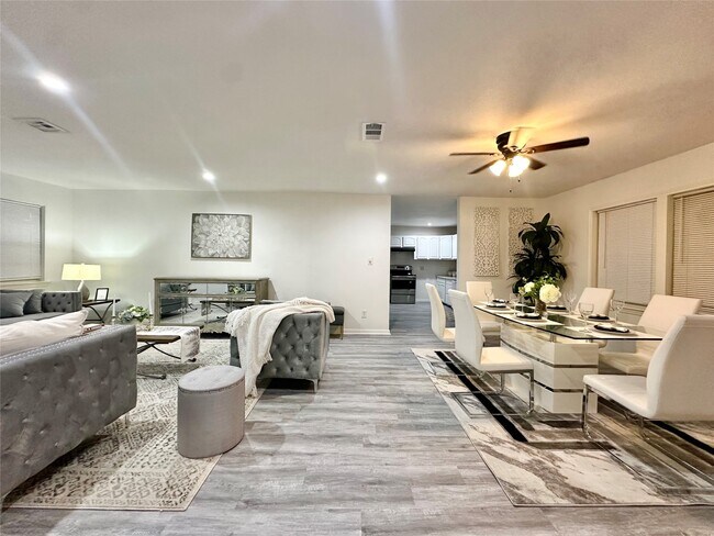 Photo - 5346 Windswept Ln