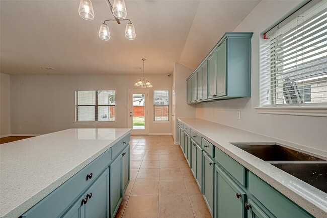 Photo - 1922 Bevington Oaks Cir