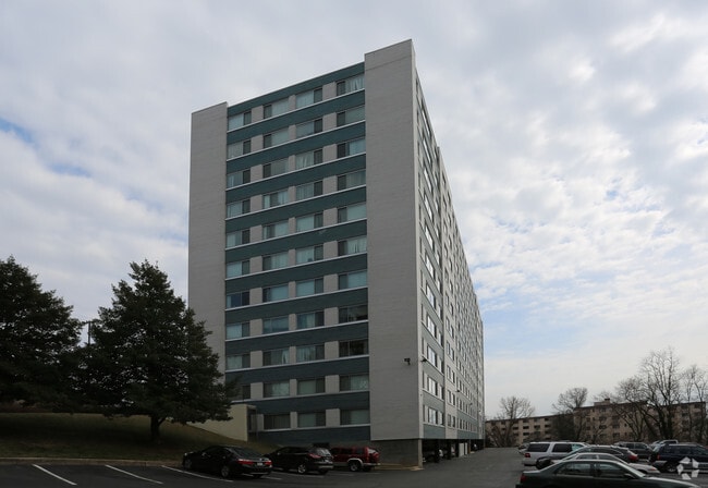 8600 Apartments