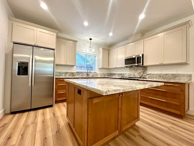 Photo - Beautiful Brand New 2 Bedroom ADU in Rosev...