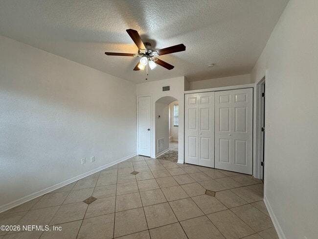 Photo - 3055 Belden St