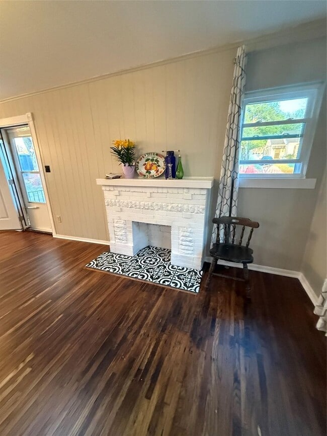 Photo - Great neighborhood, watchful neighbors, darling Midtown home near fairgrounds & TU.