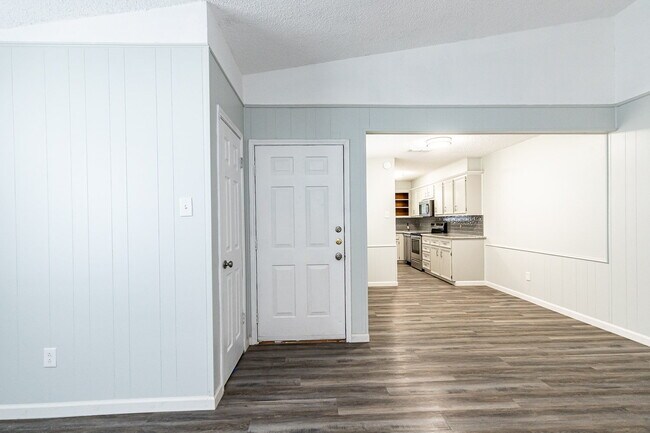 2/2 in Frenship Schools. LOCATION! 1/2 off first months rent!