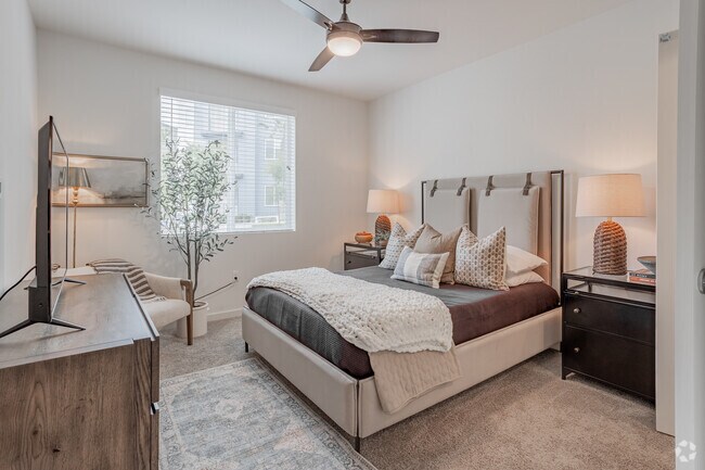 2BR, 2BA - 1060SF