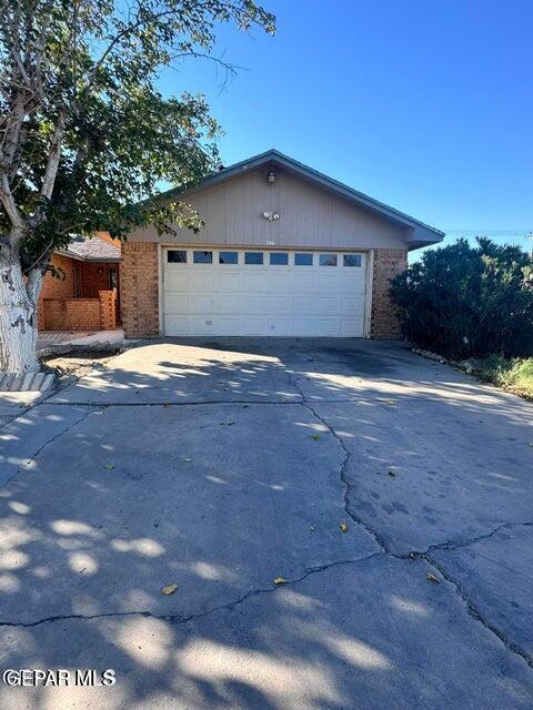 386 McCune Rd