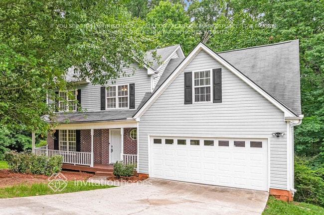 Building Photo - 3750 Scotland Ln SW