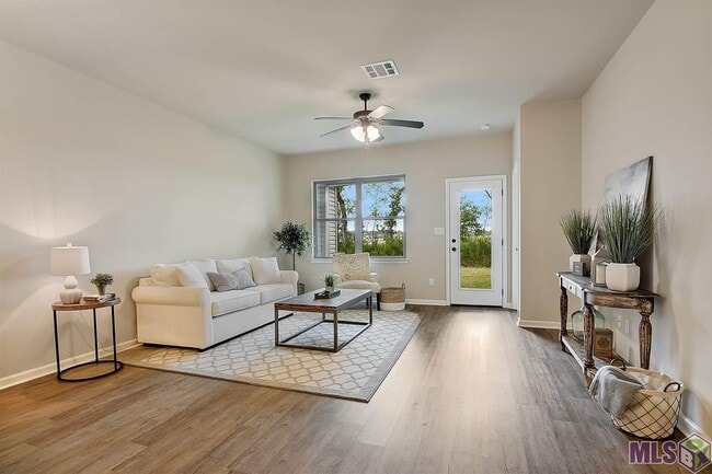 Photo - 2948 S Roth Ave