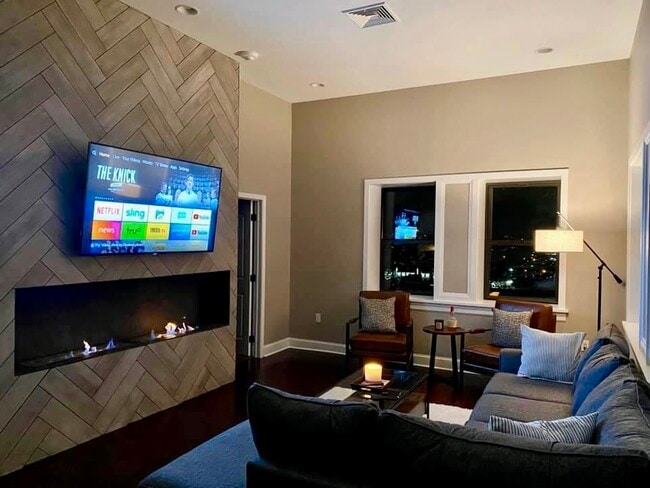 Photo - 108 Washington N Ave Unit 802