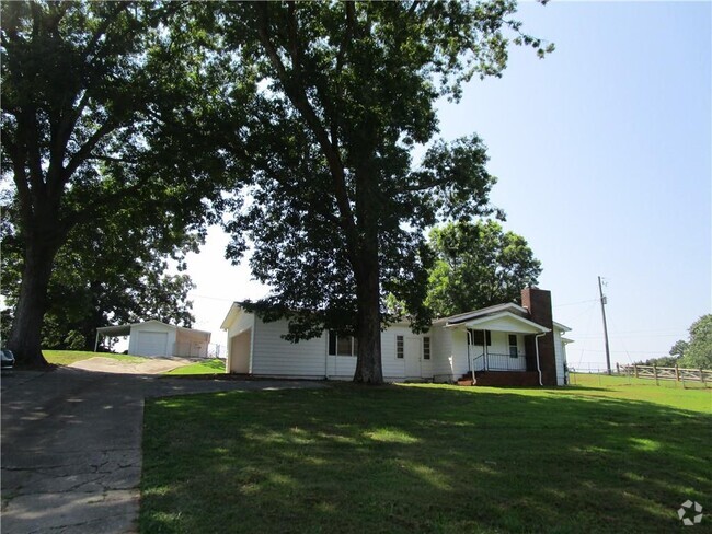 Building Photo - 3673 Browns Bridge Rd Rental