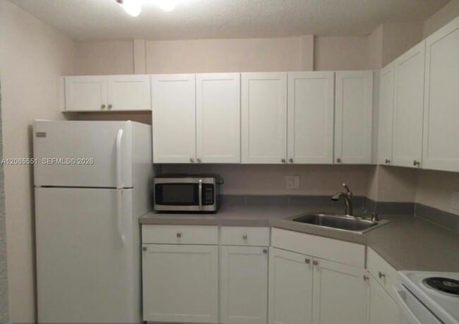 10751 Royal Palm Blvd Unit 17