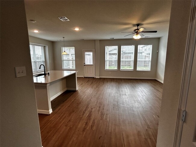 Photo - 5336 Latigo Ct