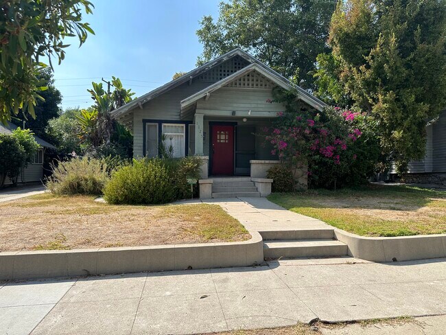 Photo - 1125 Meridian Ave House
