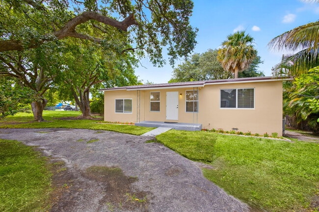 Building Photo - 2609 Richard Rd Rental