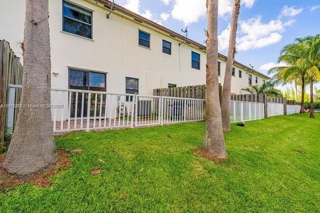 Photo - 8945 NW 98th Ave