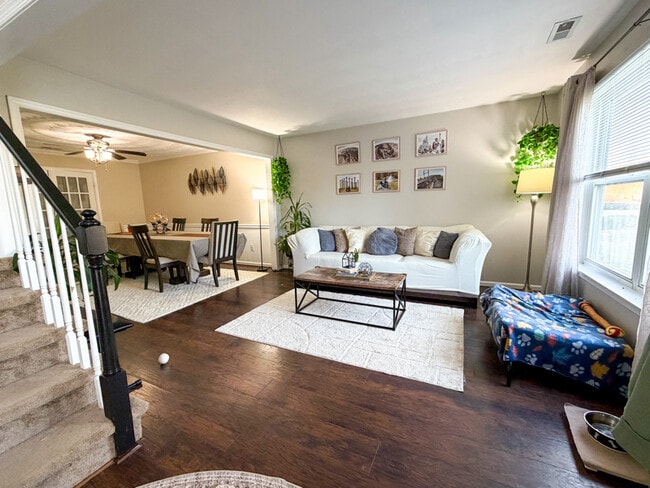 Photo - 2316 Eagle Dr