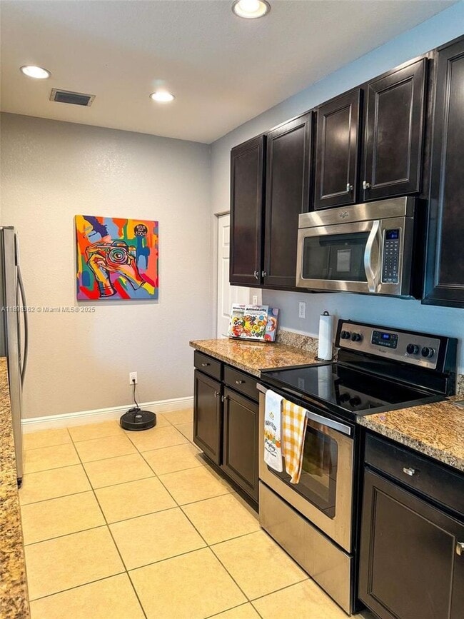 Photo - 1006 SW 147th Ave