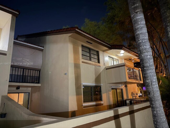 Building Photo - 6246 SW 136th Ct Unit D209