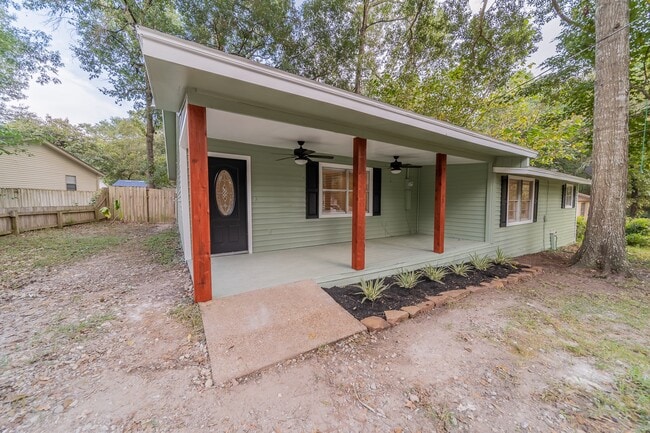 Photo - 5739 Skylane Dr