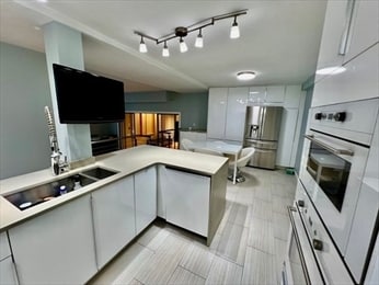 Building Photo - 57 Broadlawn Park Unit 16