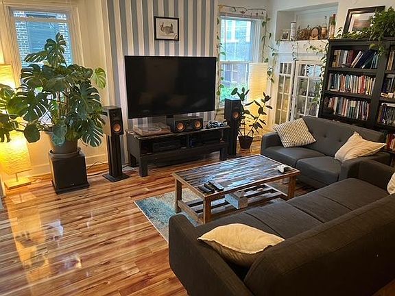 Photo - 5850 Alderson St (Pittsburgh, PA)