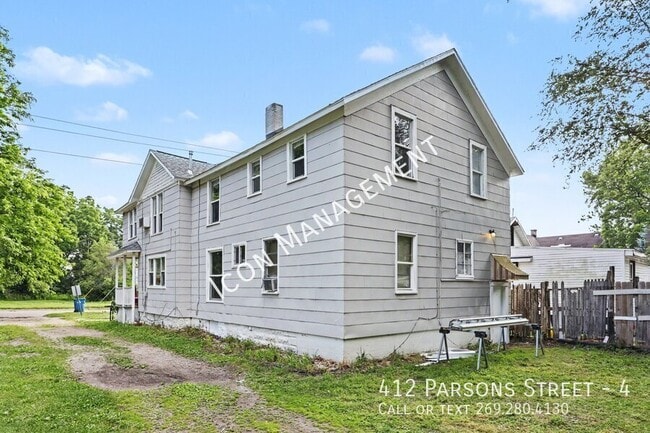 Photo - 412 Parsons St Unit 4