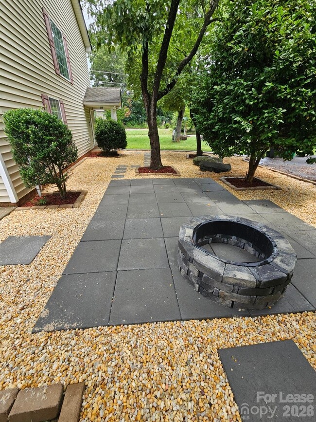 4653 Perkins Rd