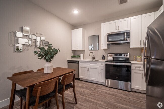 Building Photo - High-End Living, Perfectly Executed! Unit AEM2 Rental