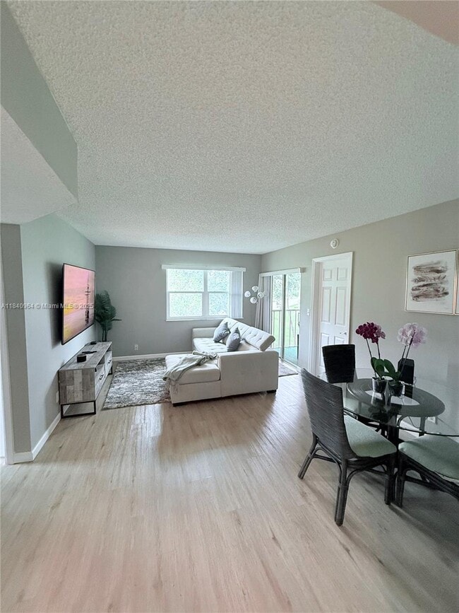 Photo - 1566 SE Royal Green Cir Unit 203