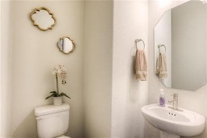 Photo - 3240 E Whitestone Blvd