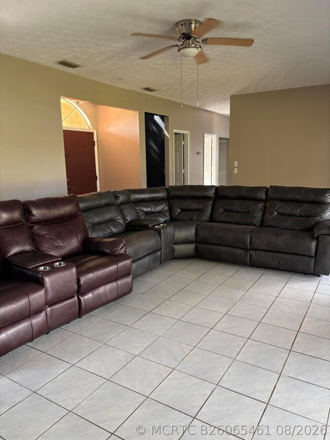 Photo - 3710 Promenade Way
