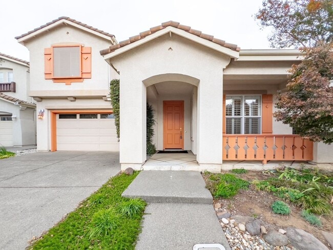 Building Photo - Charming Three Bedroom Napa Home Close to Queen of the Valley Medical Center