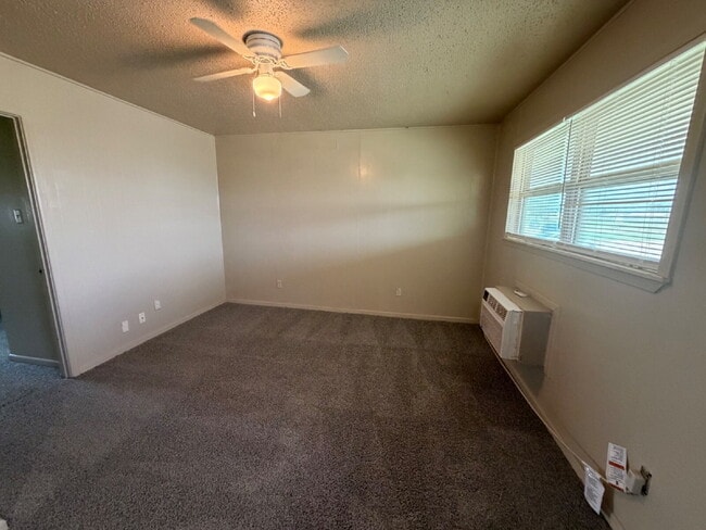 Photo - MOVE IN SPECIAL- Cozy 1-Bedroom Unit in Lubbock – Ideal for Urban Living! Unit #6