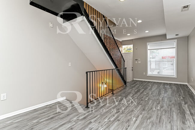 Photo - Charming & Modern 3 BR, 2 BA Townhome