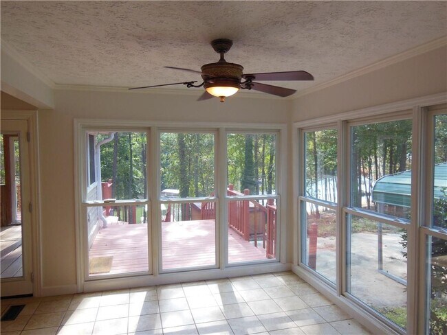 2583 Parker Trail