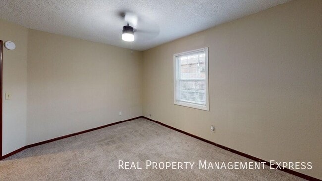 Photo - 3 Bedroom 1 Bathroom Unit