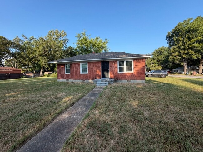 3687 Windcrest Rd