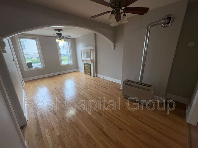 412 2nd St Unit 1